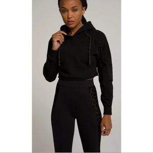 GOOD AMERICAN Ruched Cropped Hoodie Sweatshirt 7